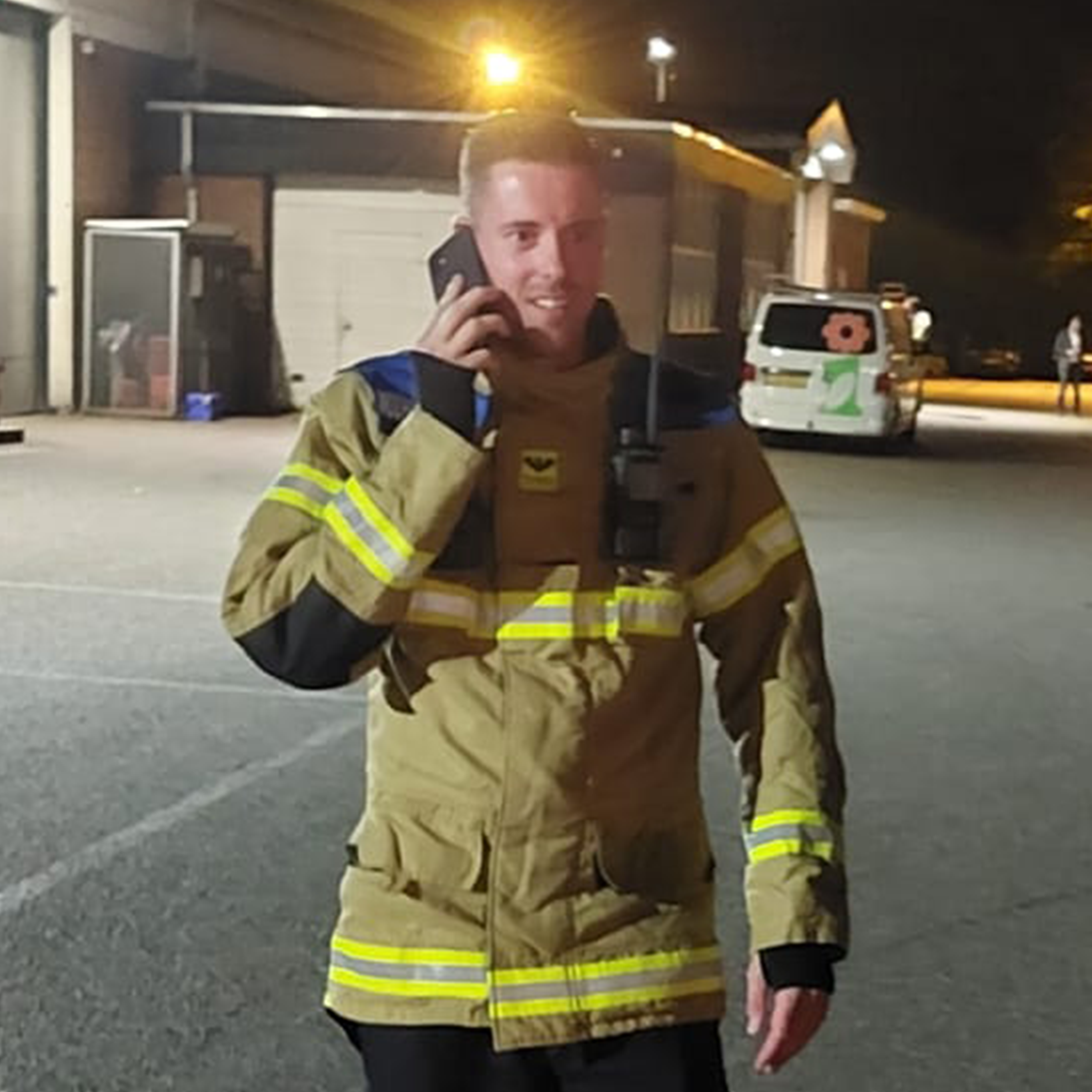 Matthijs aan de telefoon